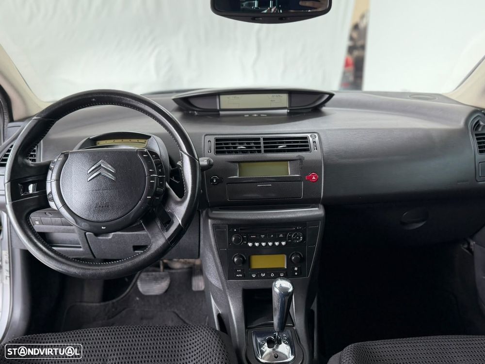 Citroën C4 1.6 e-HDi Exclusive CMP6 - 8