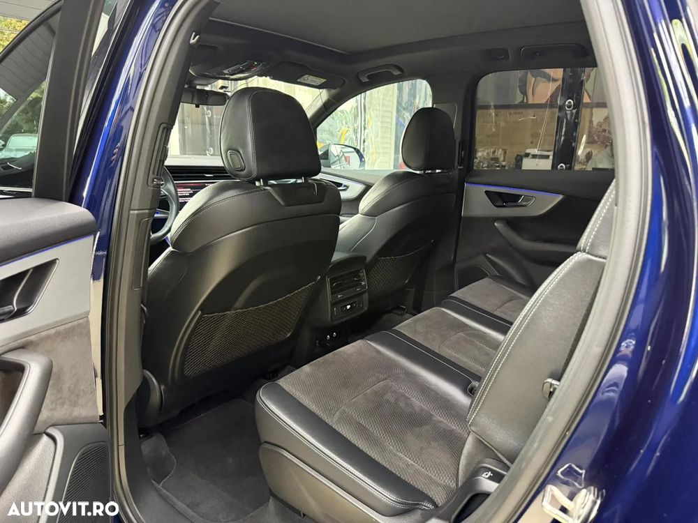 Audi Q7 3.0 55 TFSIe quattro Tiptronic S Line - 30