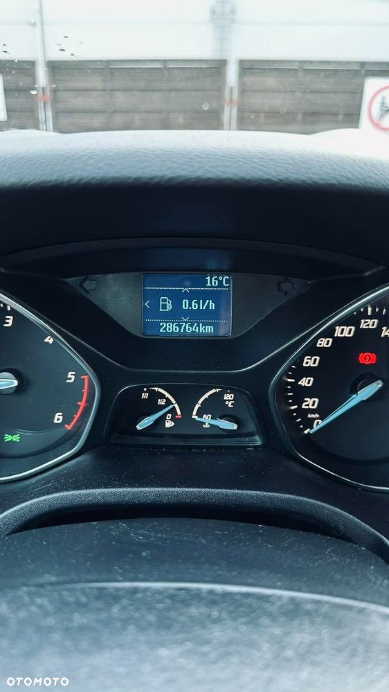 Ford Focus - 16