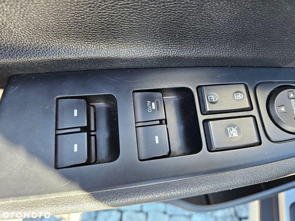 Hyundai Tucson 1.6 GDi 2WD Pure - 23