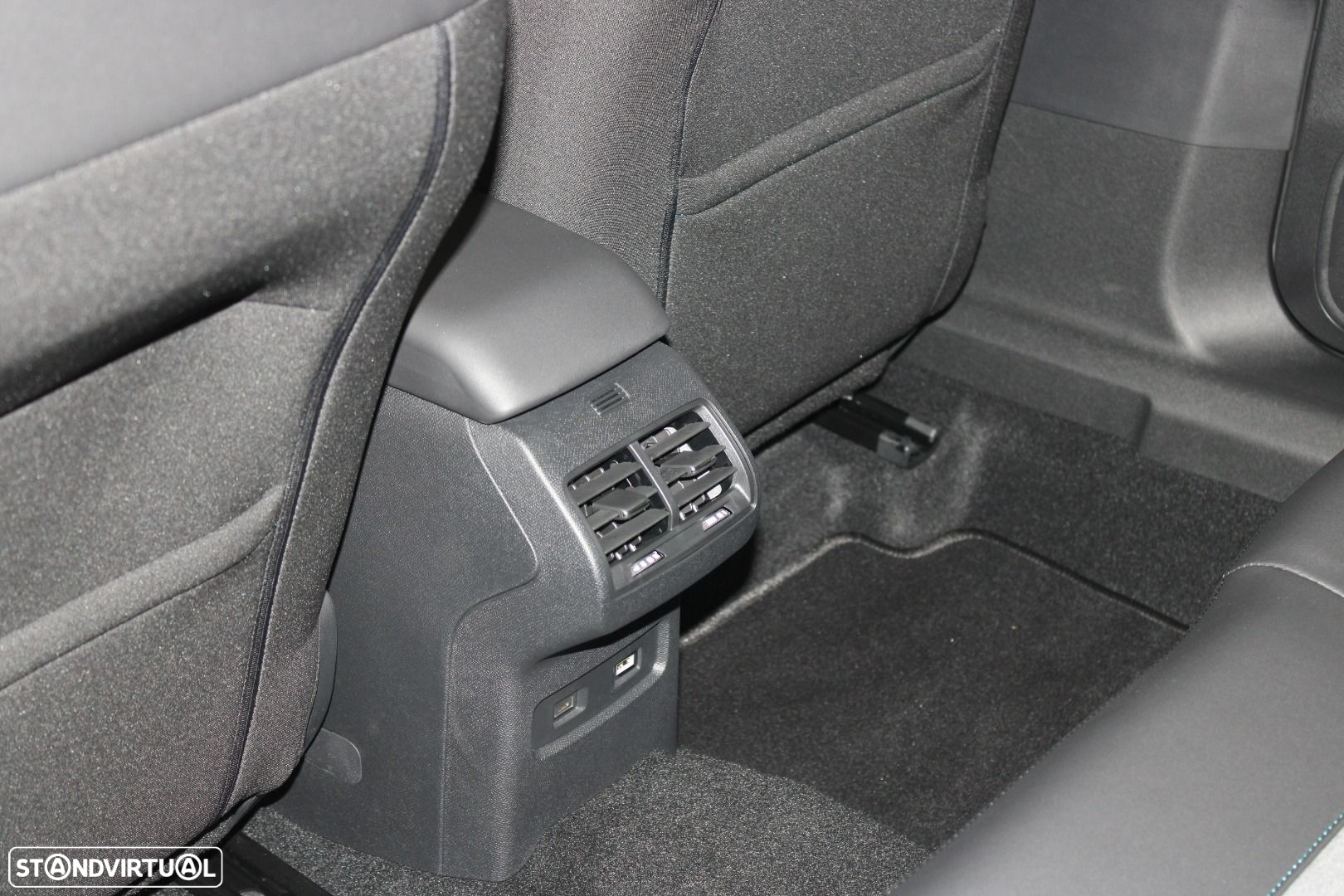 Citroën e-C4 50 kWh Feel Pack - 26