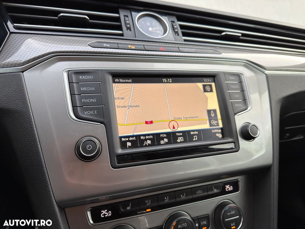 Volkswagen Passat Alltrack 2.0 TDI DSG 4Motion - 20