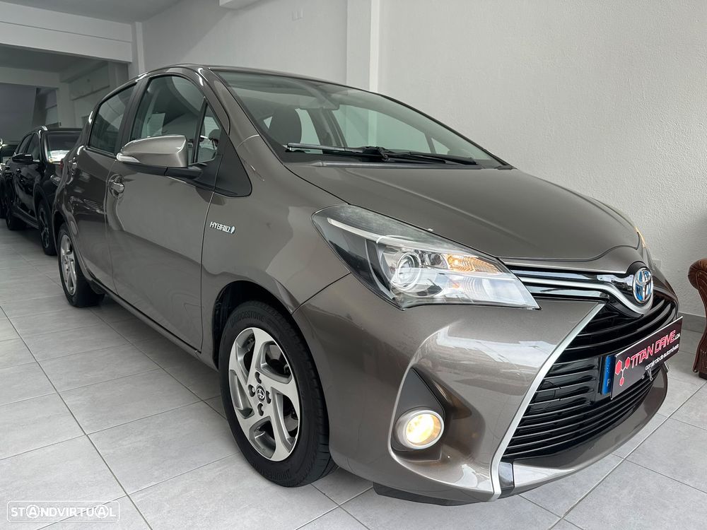 Toyota Yaris 1.5 HSD Active - 8