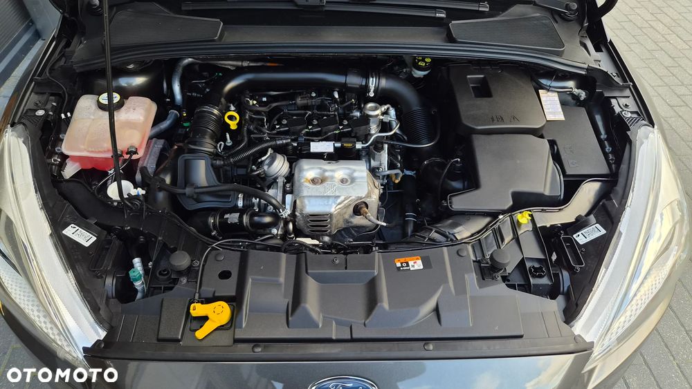 Ford Focus 1.0 EcoBoost STart-Stopp-System TITANIUM - 33