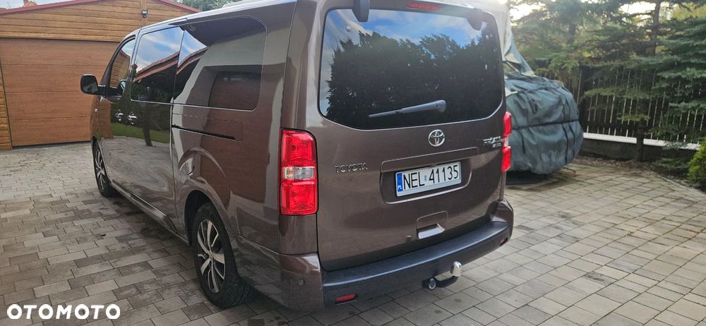 Toyota ProAce Kombi D-4D Long 2,8t - 4