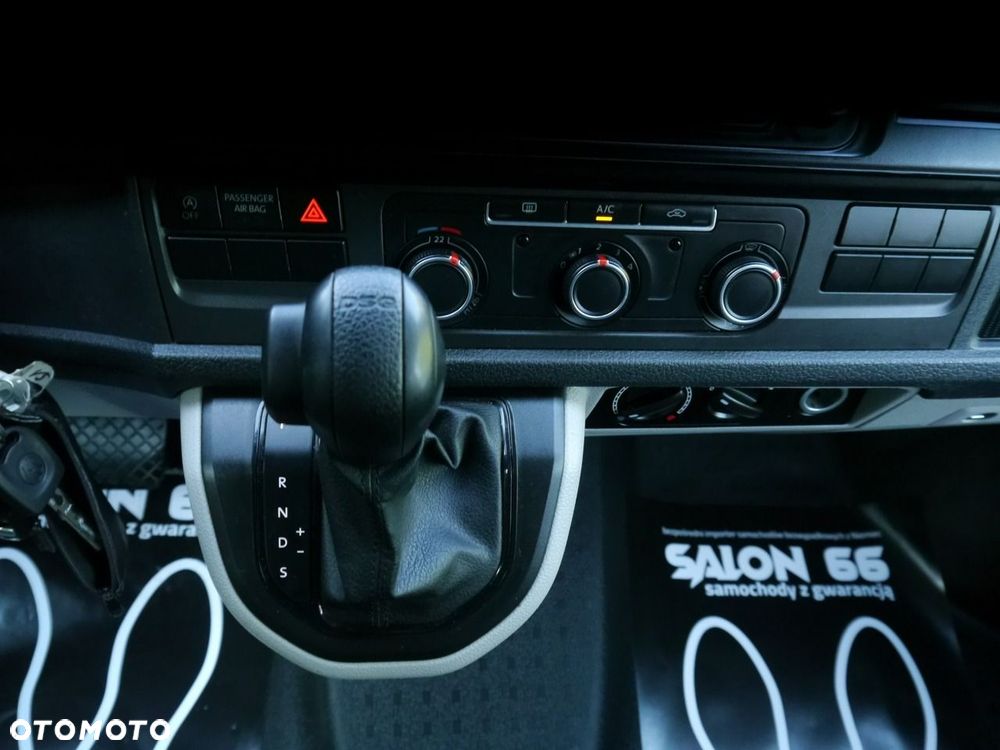Volkswagen Transporter T6.1 DSG Lang - 23