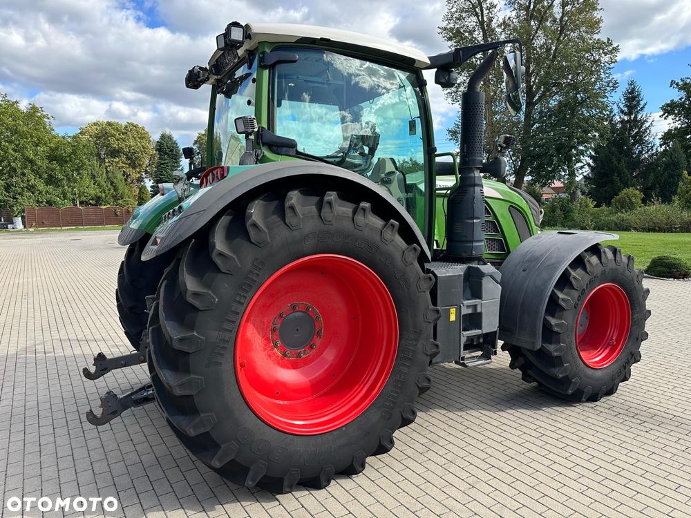 Fendt 724 S4 Vario - 9