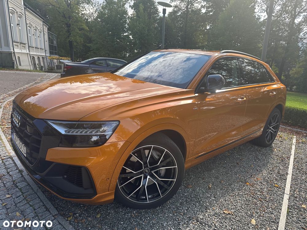Audi Q8 - 1