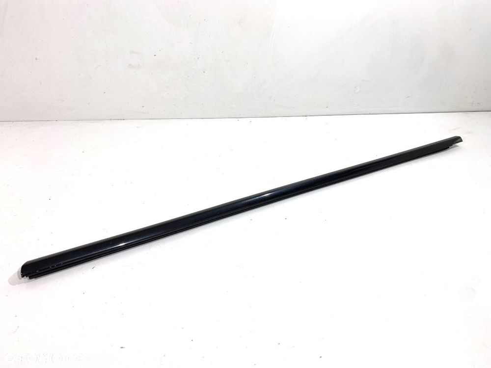 LISTWA ZGARNIAJĄCA PRZÓD LEWY  BMW 5 Gran Turismo (F07) 2009 - 2017 520 d 135 kW [184 KM] olej - 1