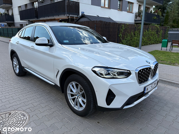 BMW X4 xDrive20i sport