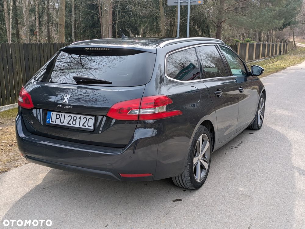 Peugeot 308 BlueHDi FAP 150 Stop&Start Automatik Allure - 8