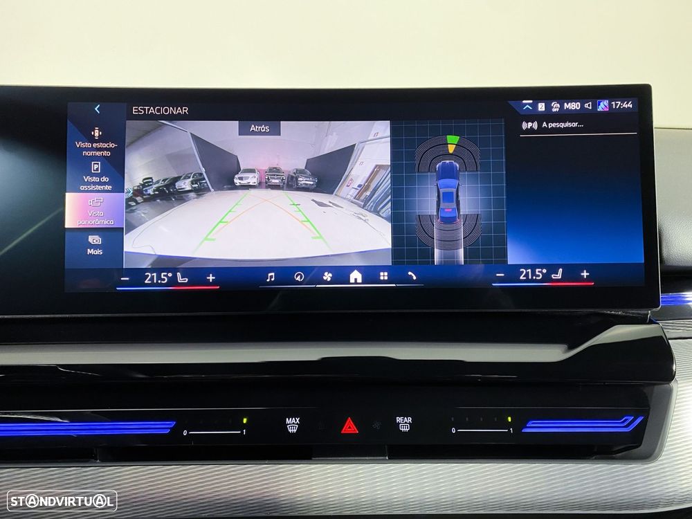 BMW 520 d Pack Desportivo M - 12