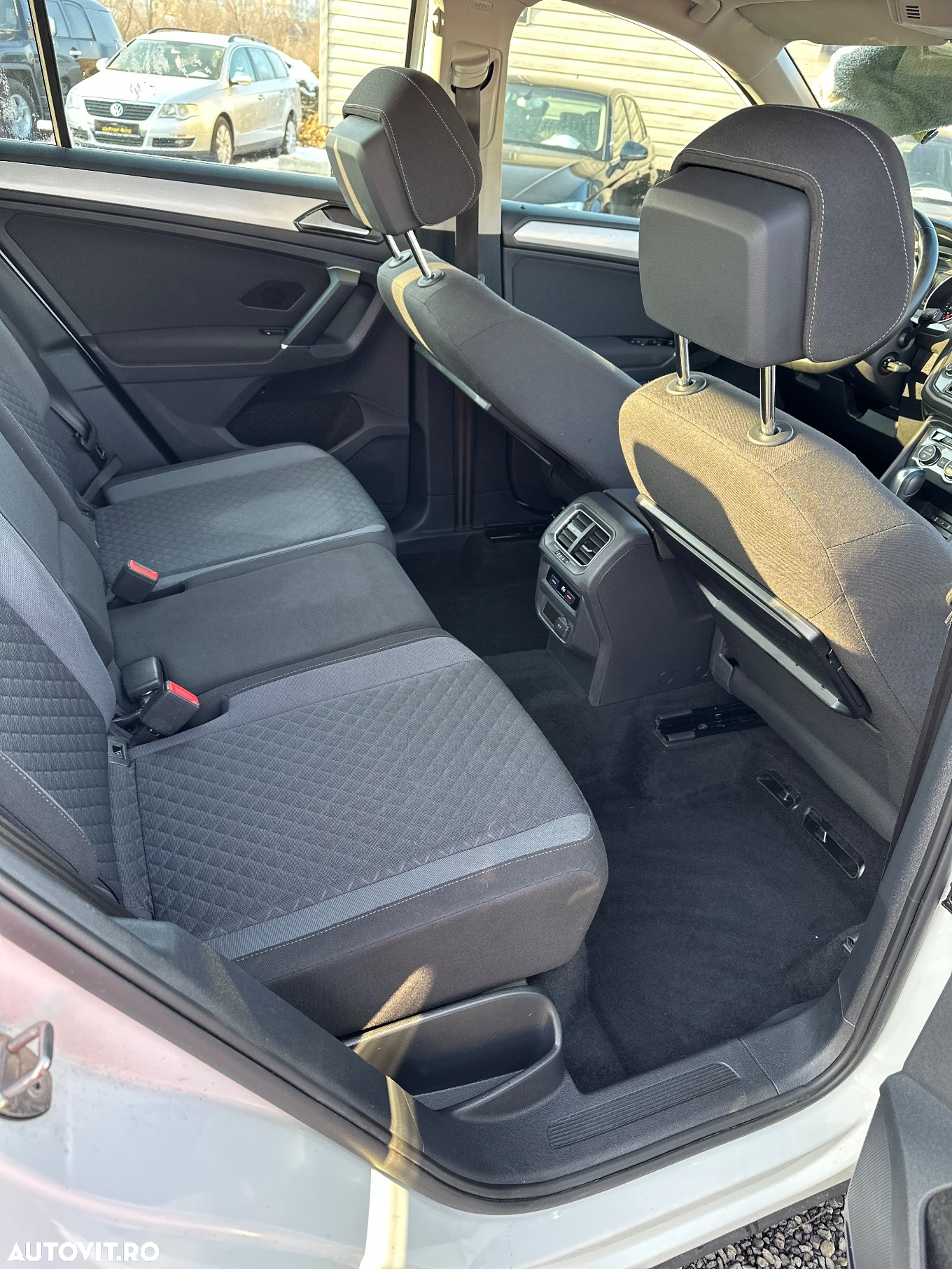 Volkswagen Tiguan 2.0 TDI 4Mot DSG Comfortline - 21