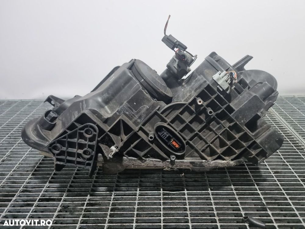 Far Dreapta Nissan Qashqai Facelift 2010 - 2013 SUV 4 Usi (1432) Xenon - 3