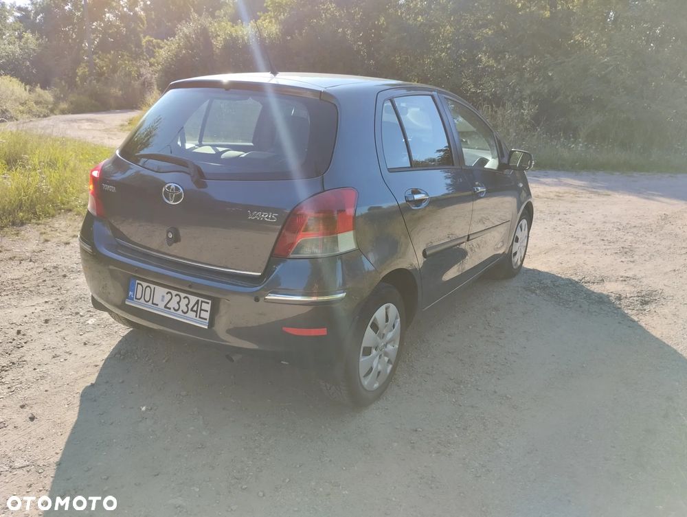 Toyota Yaris 1.33 VVT-i Sol - 5