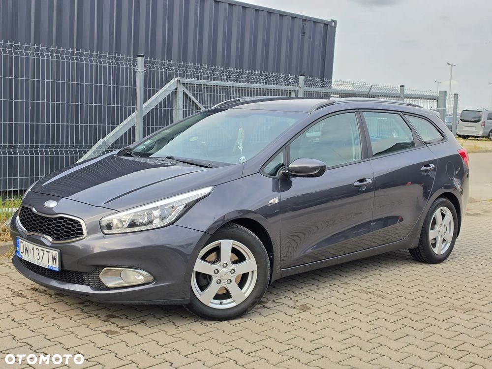 Kia Ceed 1.6 CRDi L - 6