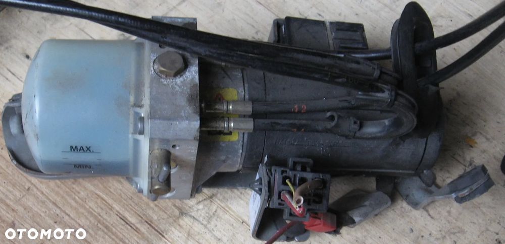 siłownik pompa dachu osłona NEW BEETLE CABRIO VOLKSWAGEN - 5