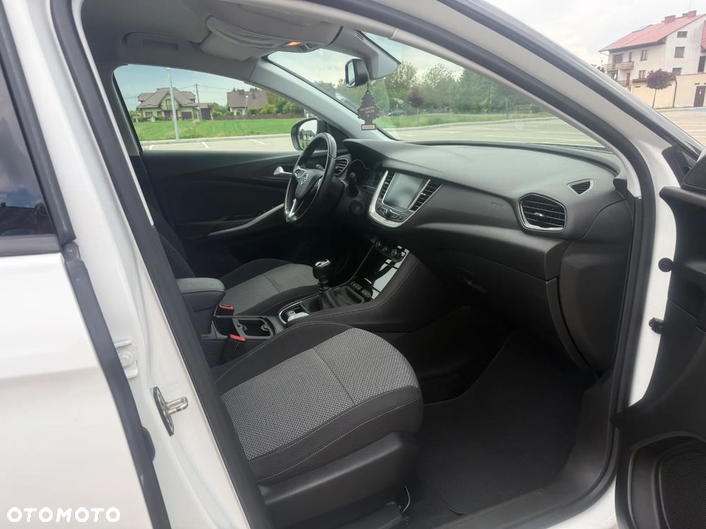 Opel Grandland X - 13
