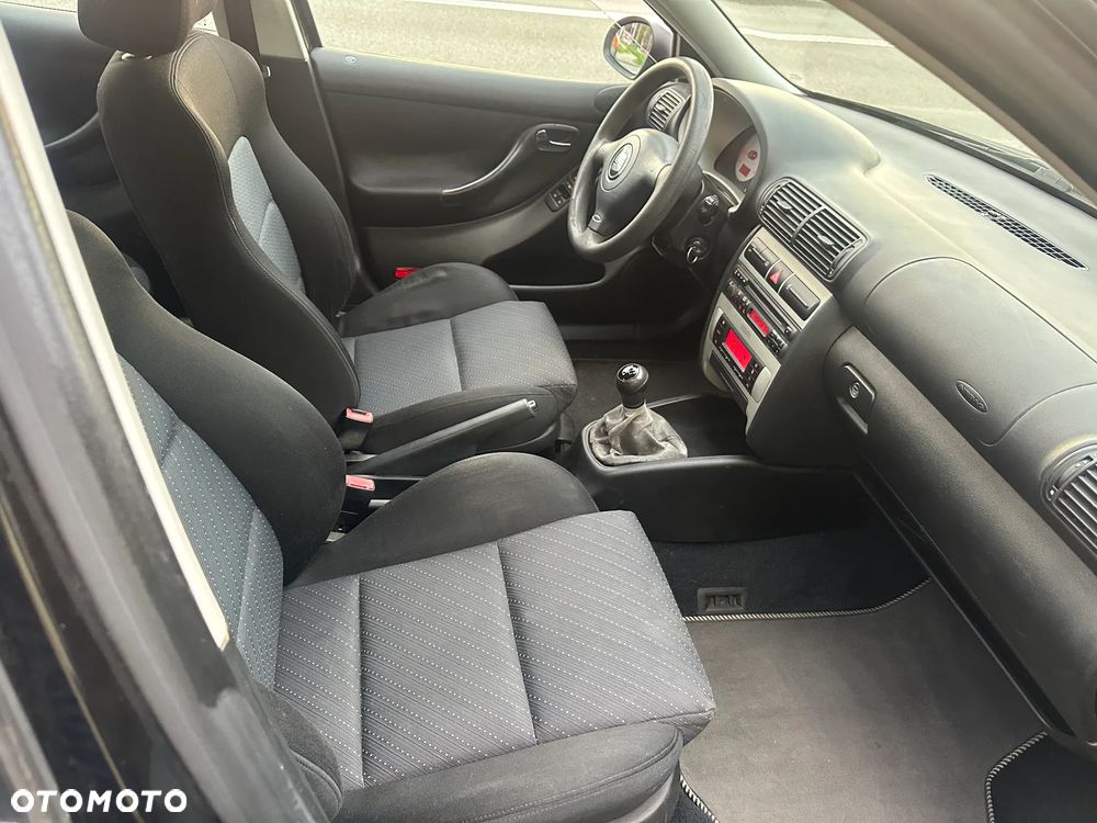 Seat Leon 1.6 Stella - 17