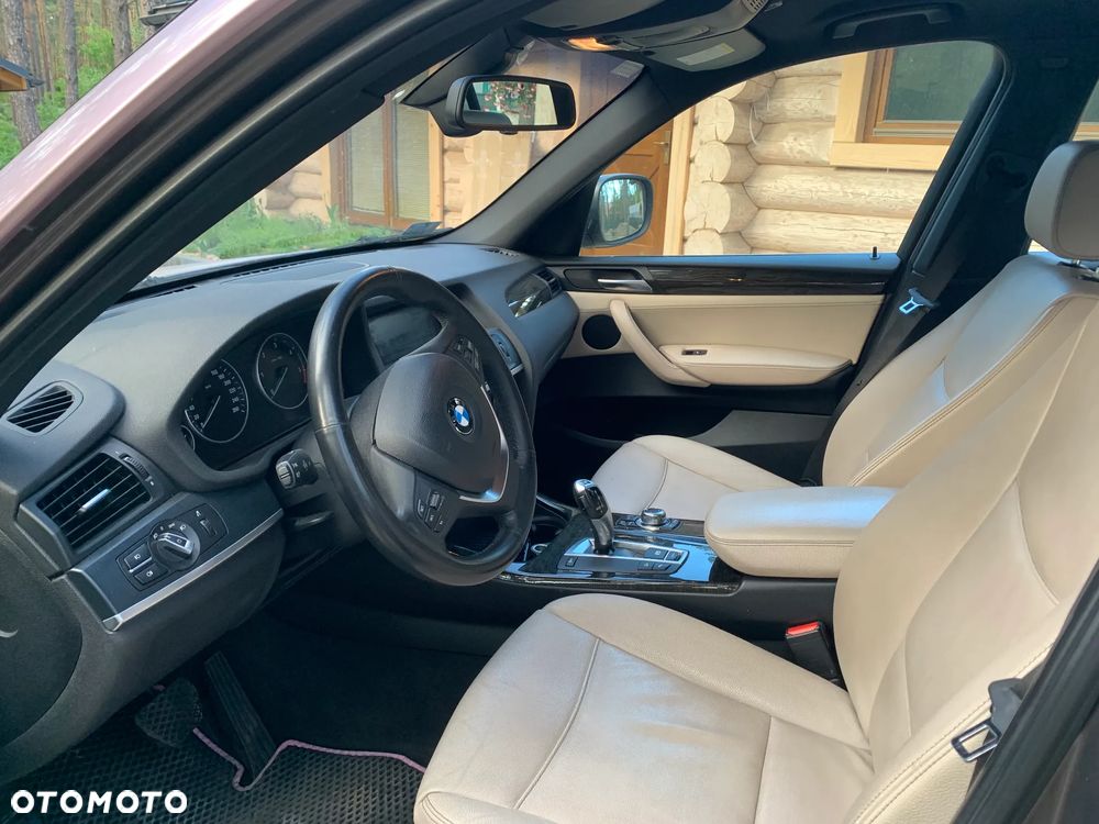 BMW X3 xDrive20d - 11