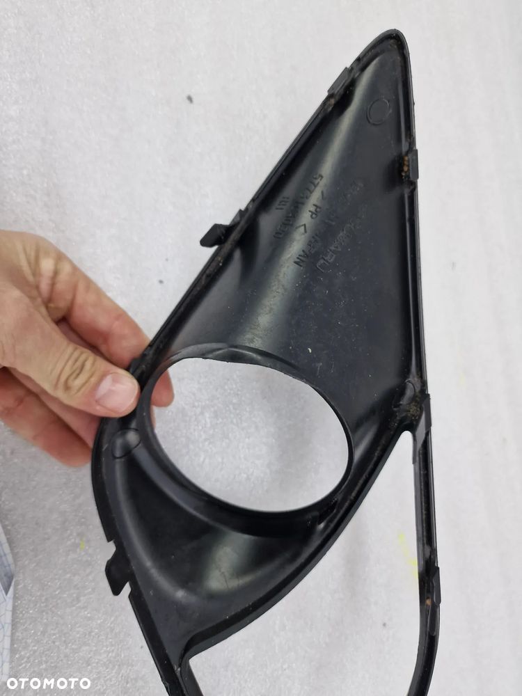 SUBARU BRZ / TOYOTA GT86 PRAWA KRATKA BOCZNA ZDERZAKA PRZEDNIEGO PRZÓD , NR 57731CA020 , NR AUKCJI C/67 - 6