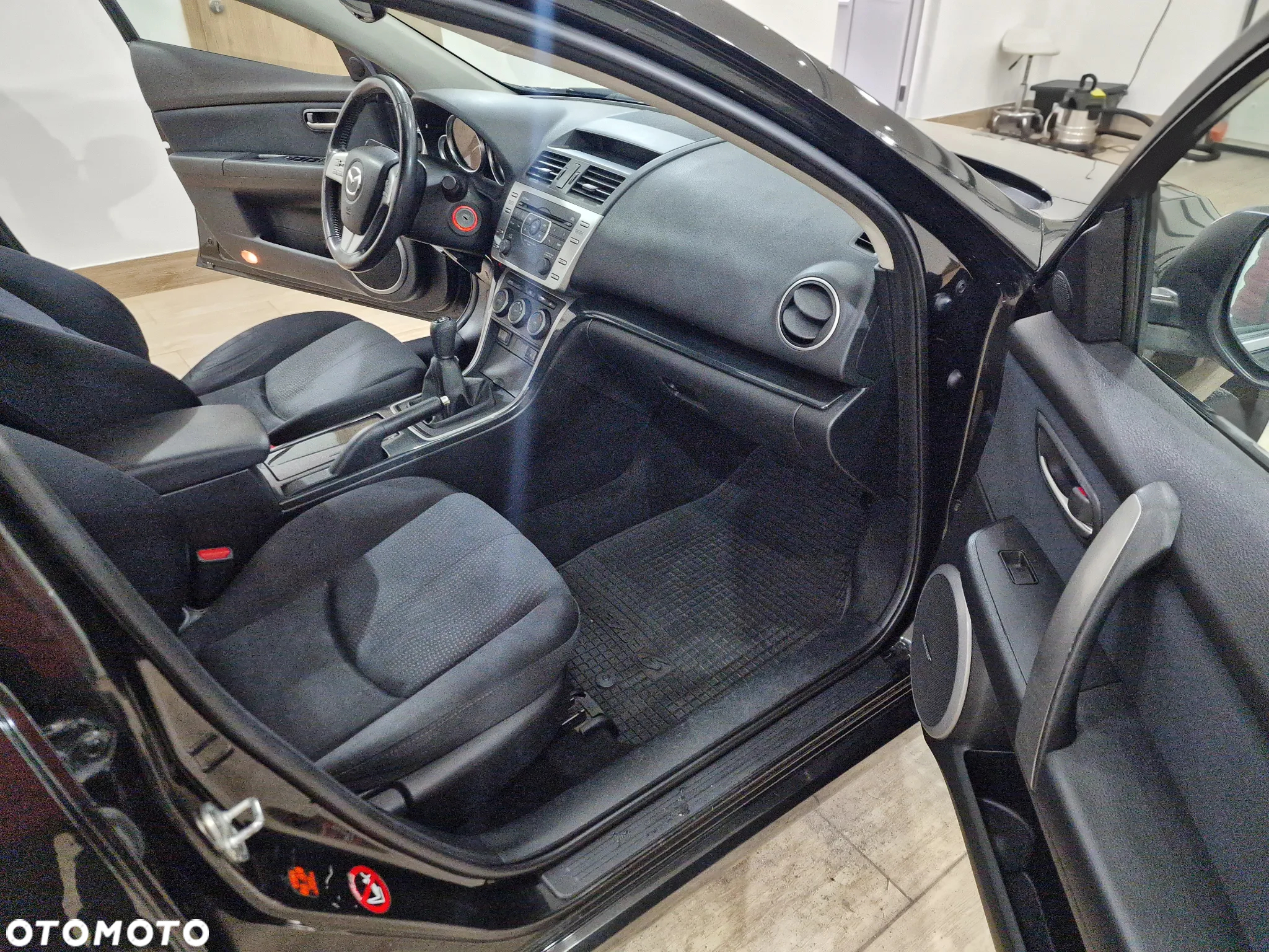 Mazda 6 2.0 Exclusive - 15
