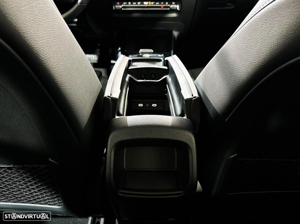 Mercedes-Benz GLA 250 e 8G-DCT Progressive - 28