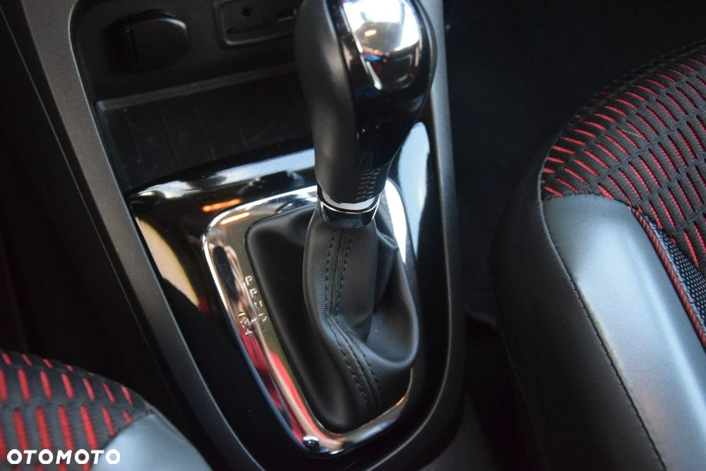 Renault Captur TCe 120 EDC Helly Hansen - 30
