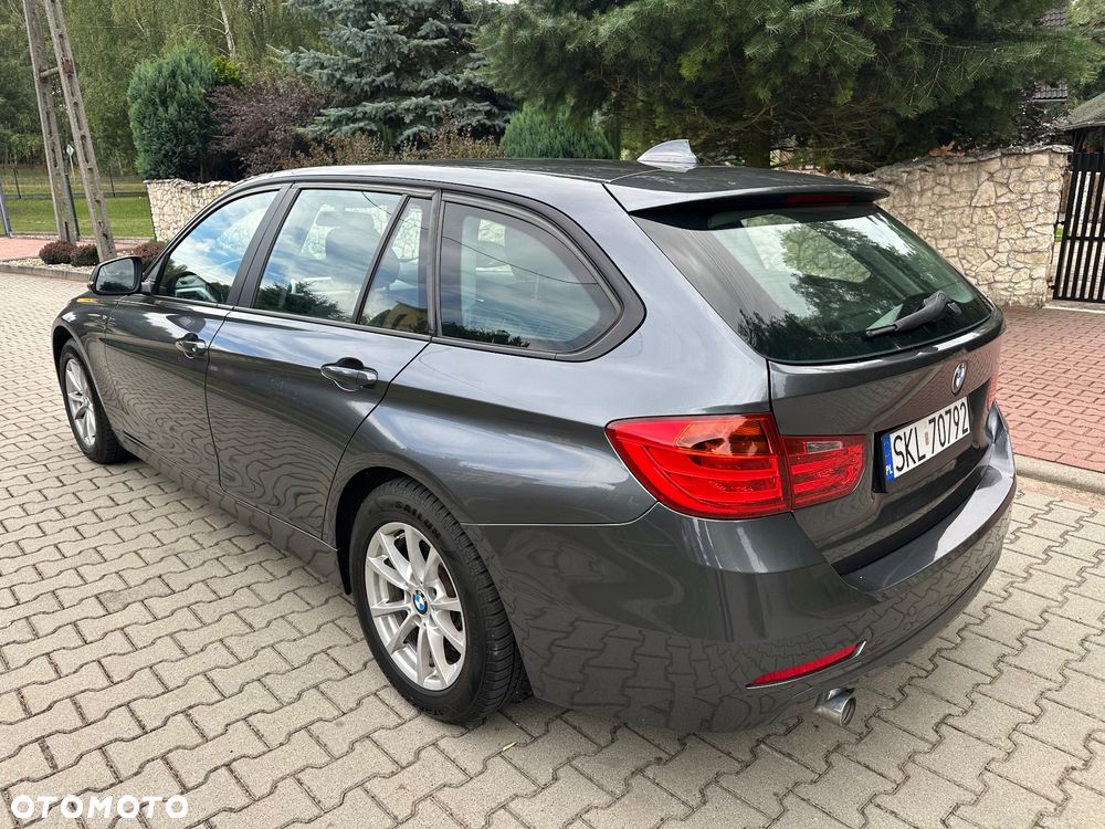 BMW Seria 3 - 18