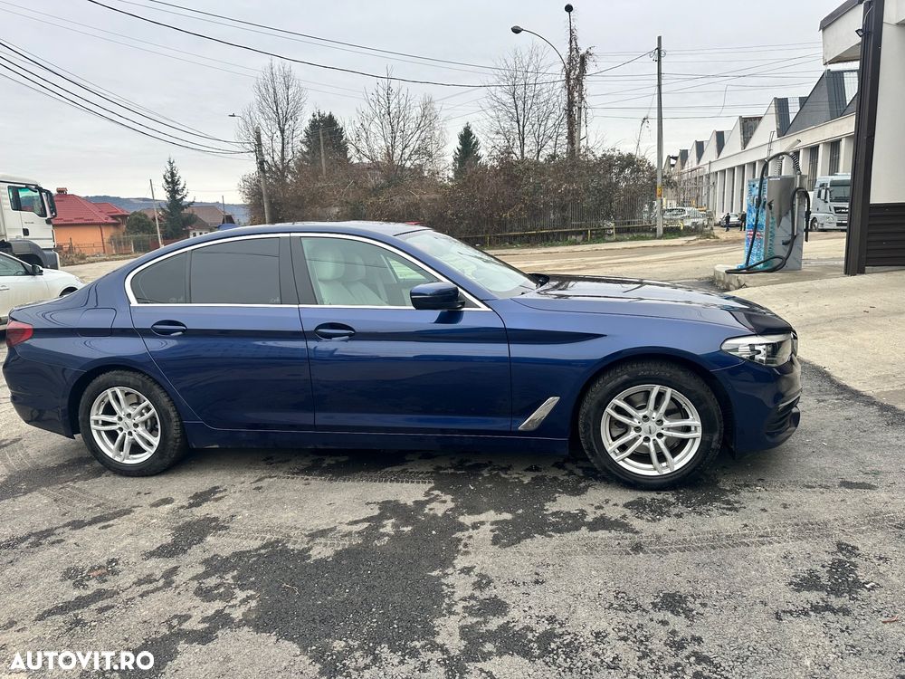 BMW Seria 5 520d Aut. Sport Line - 21