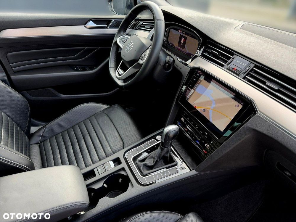 Volkswagen Passat - 23