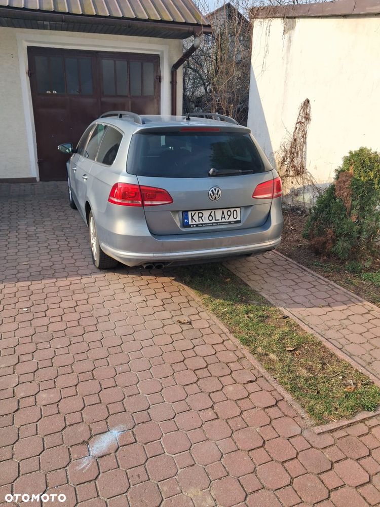 Volkswagen Passat 2.0 TDI DSG Comfortline - 7