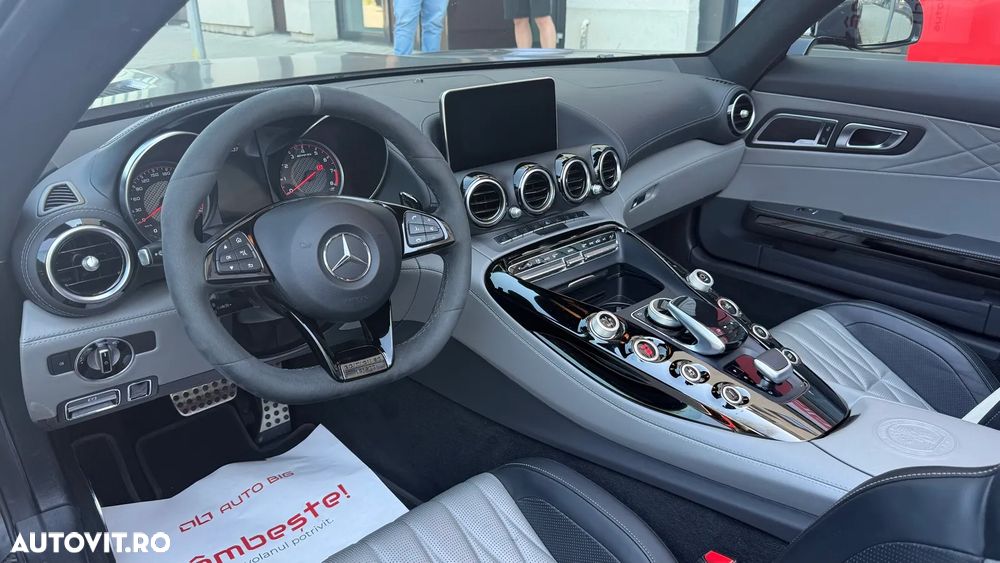 Mercedes-Benz AMG GT C Speedshift 7G-DCT - 12