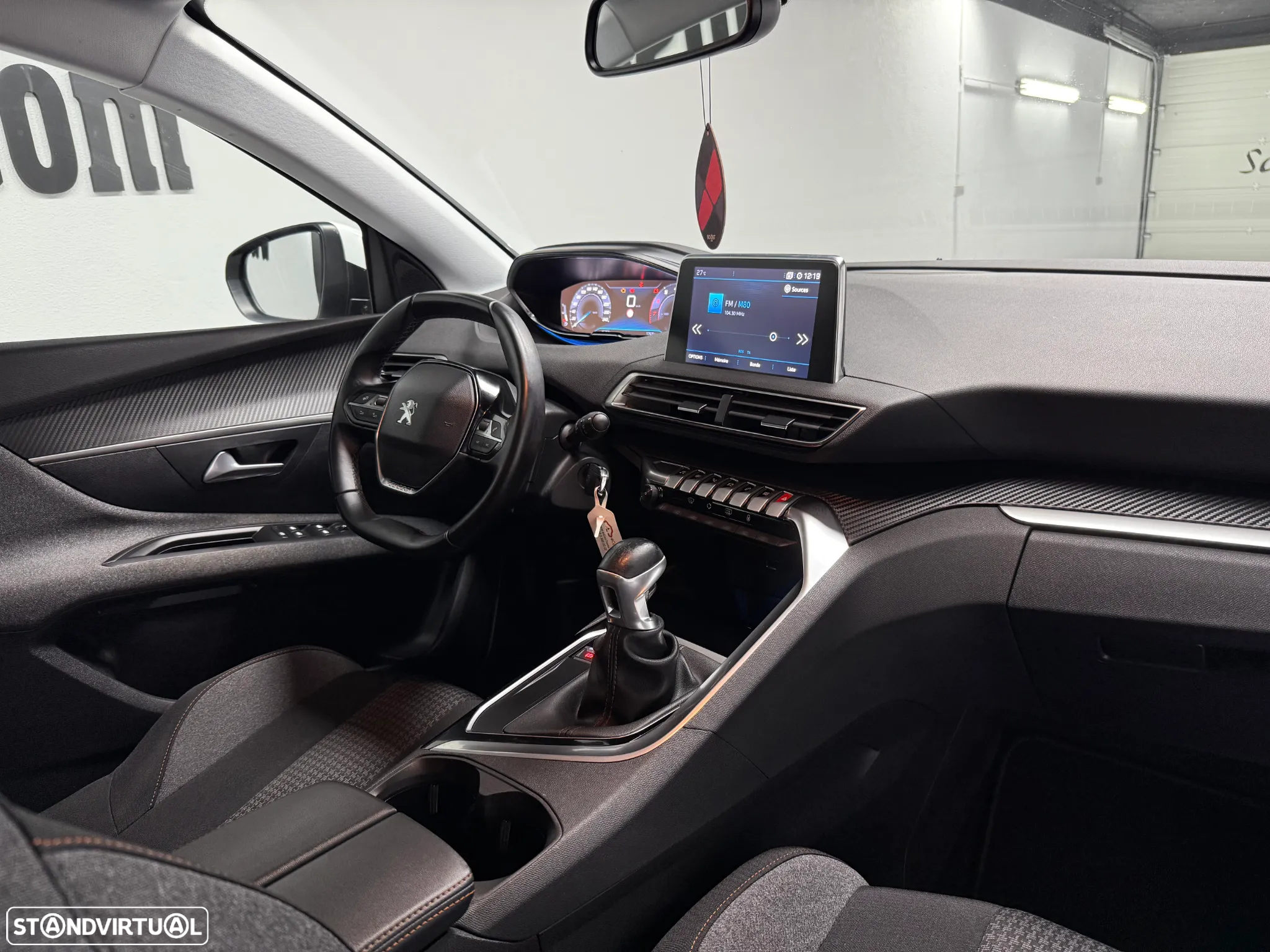 Peugeot 3008 1.2 PureTech Active Pack - 19