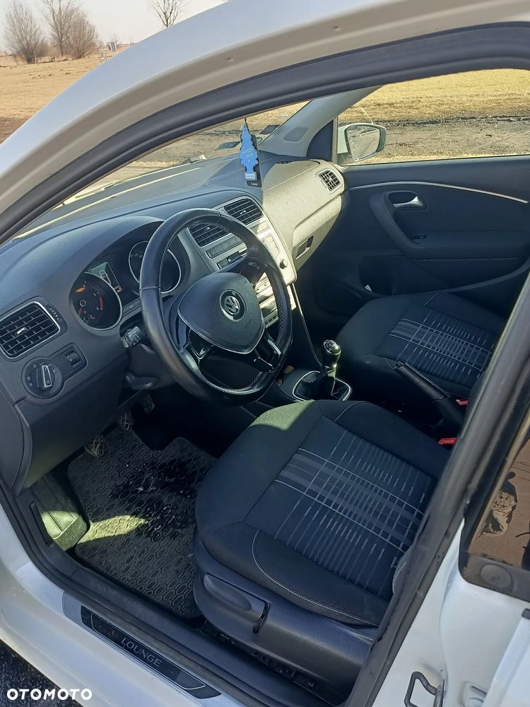 Volkswagen Polo - 12