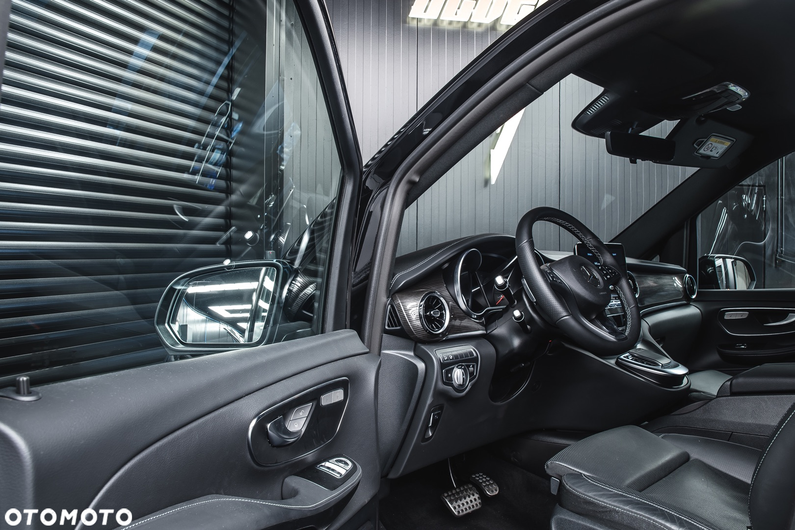 Mercedes-Benz Klasa V 300 d 4-Matic Avantgarde 9G-Tronic (ekstra d³) - 19