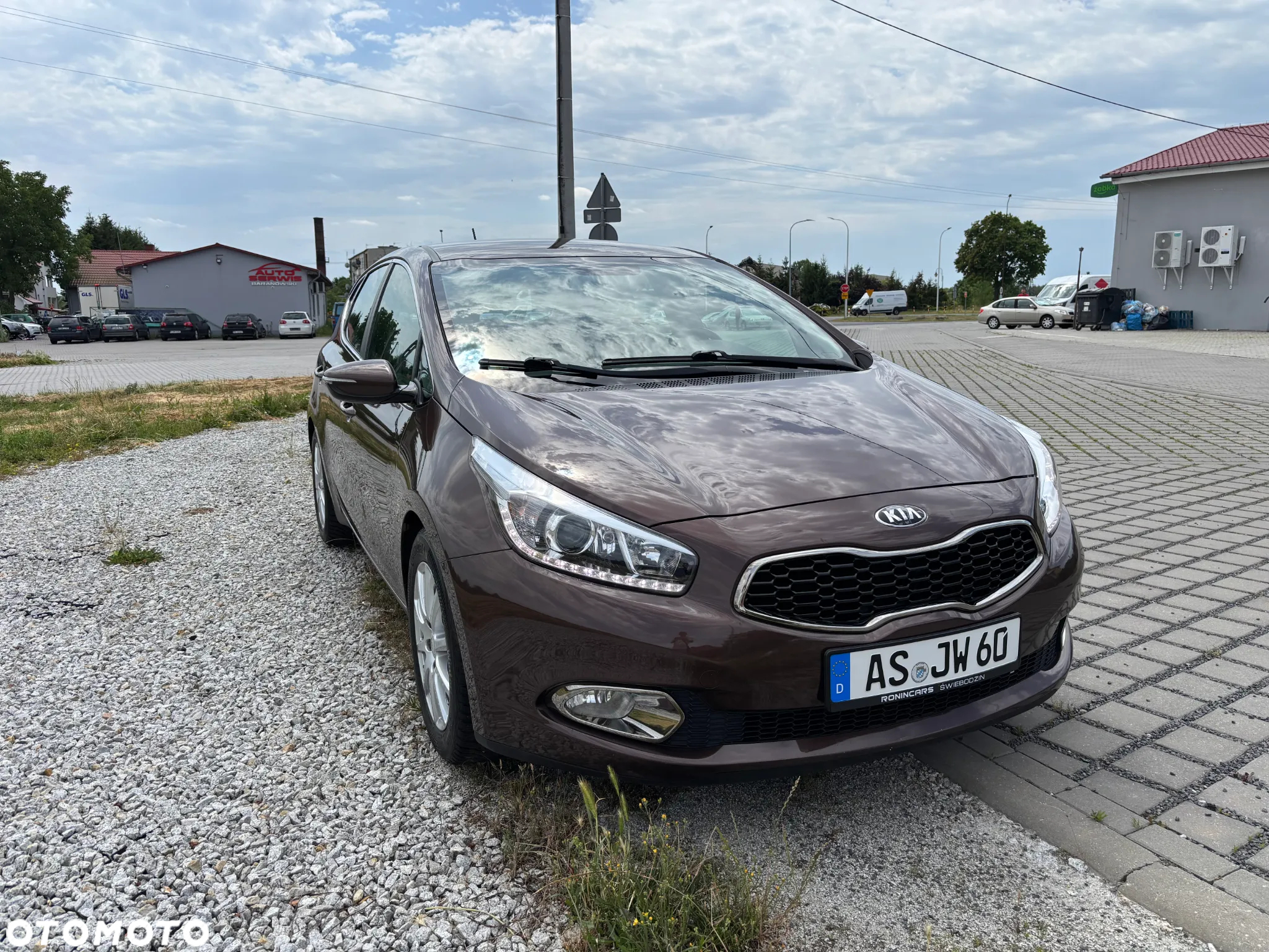 Kia Ceed 1.6 CRDi 128 Dream Team Edition - 20