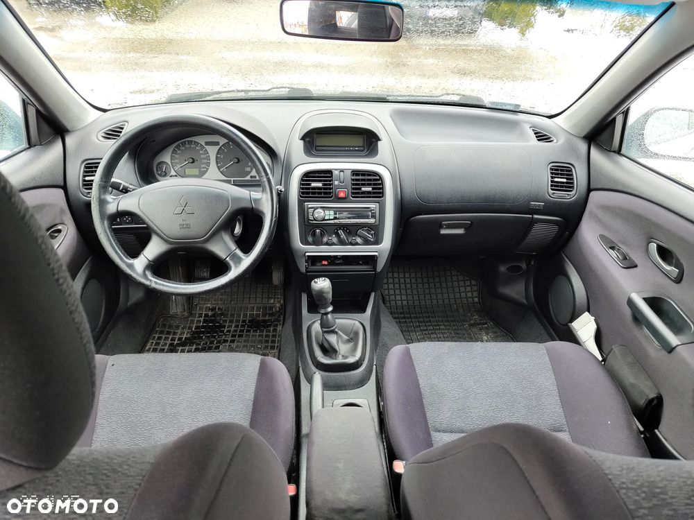 Mitsubishi Carisma 1.6 Motion - 15