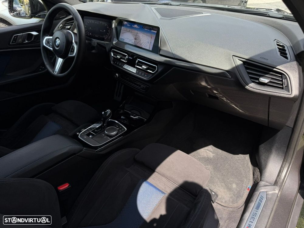 BMW M135i xDrive - 19