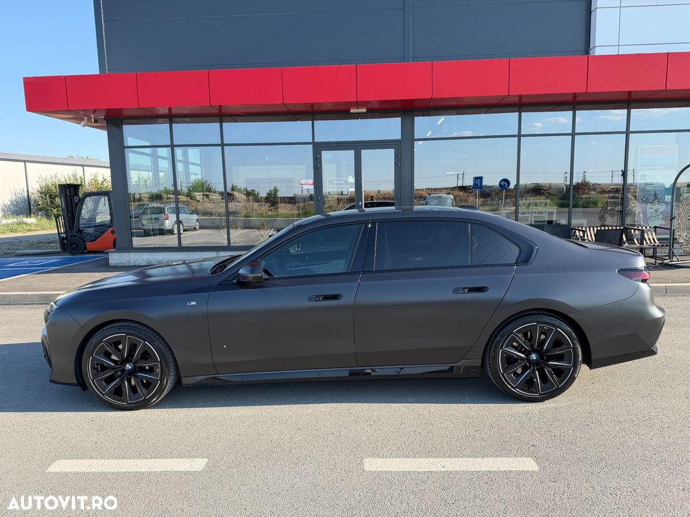 BMW Seria 7 - 1
