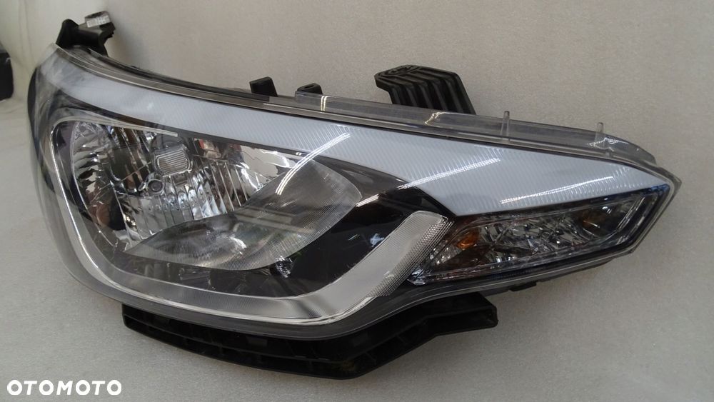 HYUNDAI I20 II - lampa przednia prawa - 5