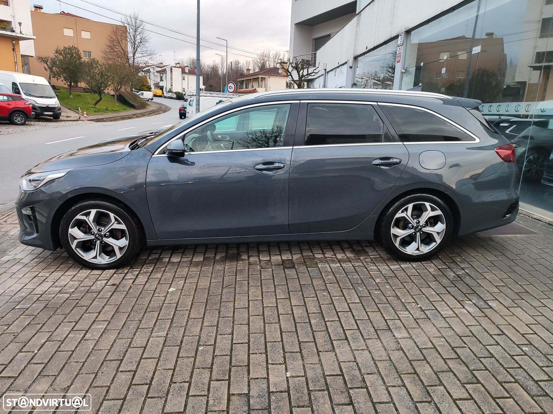 Kia Ceed SW 1.6 CRDi MHEV Drive - 3