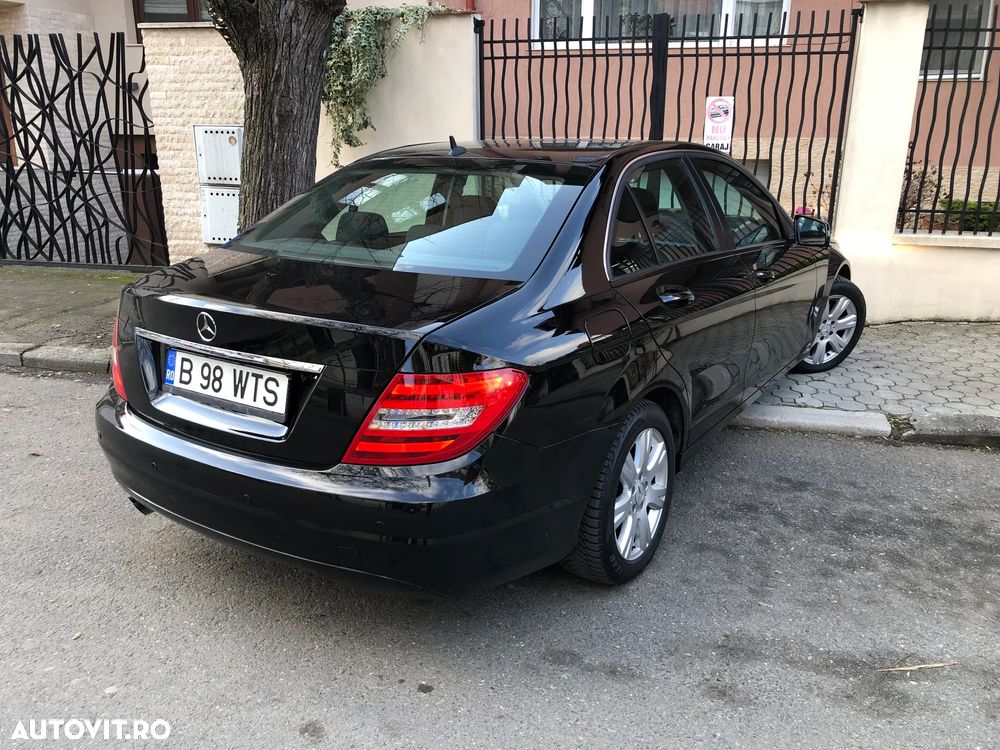 Mercedes-Benz C - 13