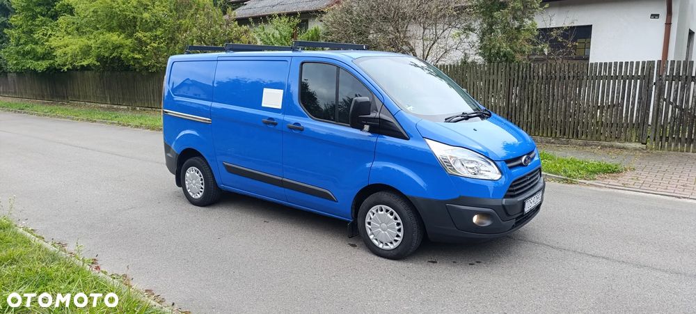 Ford TRANSIT CUSTOM - 9