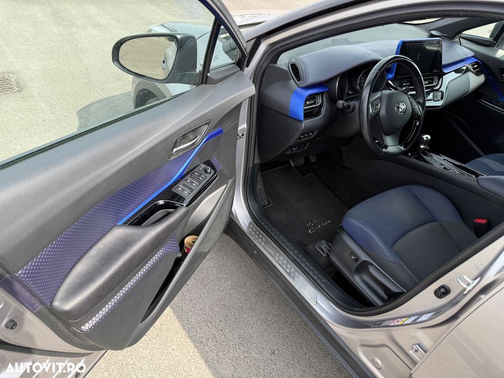 Toyota C-HR Style - 10