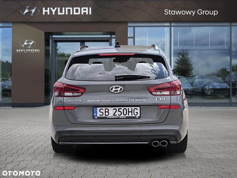 Hyundai i30 1.5 T-GDI 48V Modern DCT - 4