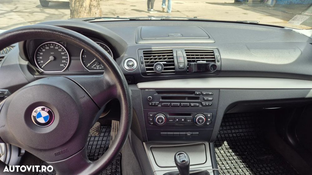 BMW Seria 1 118d - 7