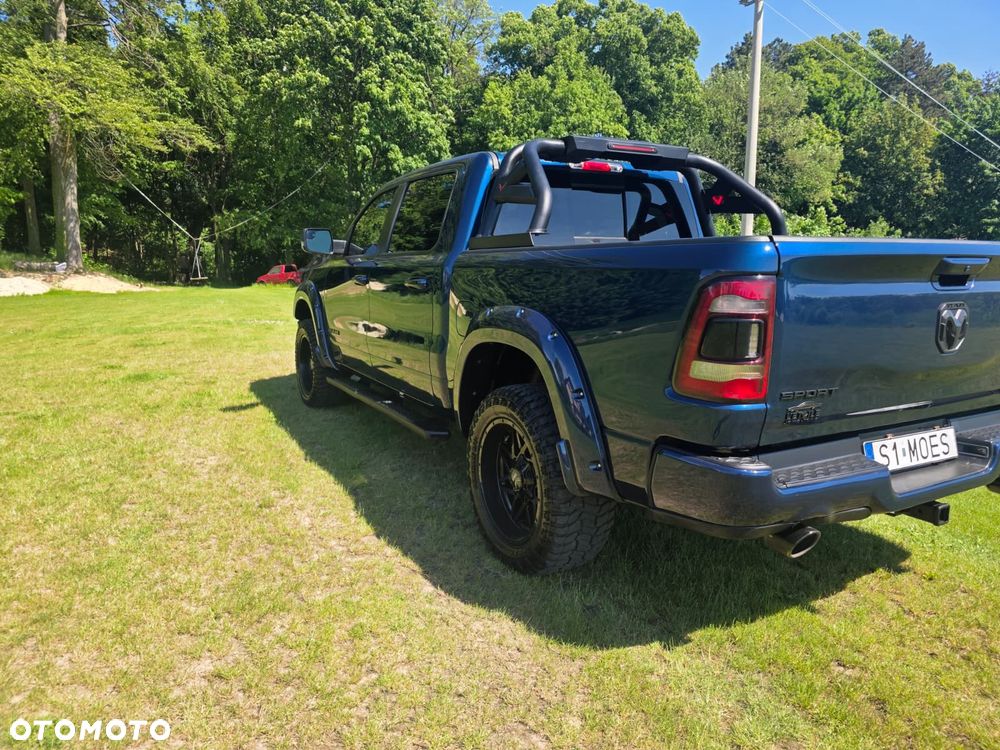 Dodge RAM 5.7 4x4 - 12