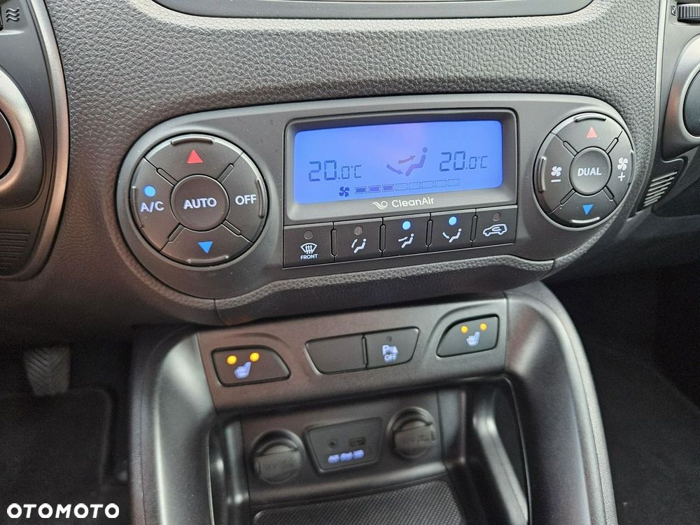 Hyundai ix35 1.7 CRDi 2WD blue Comfort - 37