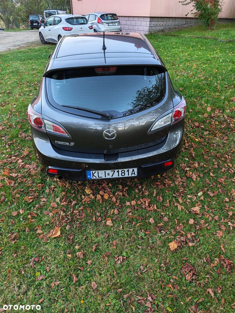 Mazda 3 - 5